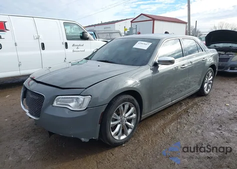 2018 Chrysler 300 Limited Awd из США, поврежденный, VIN 2C3CCAKG7JH181720